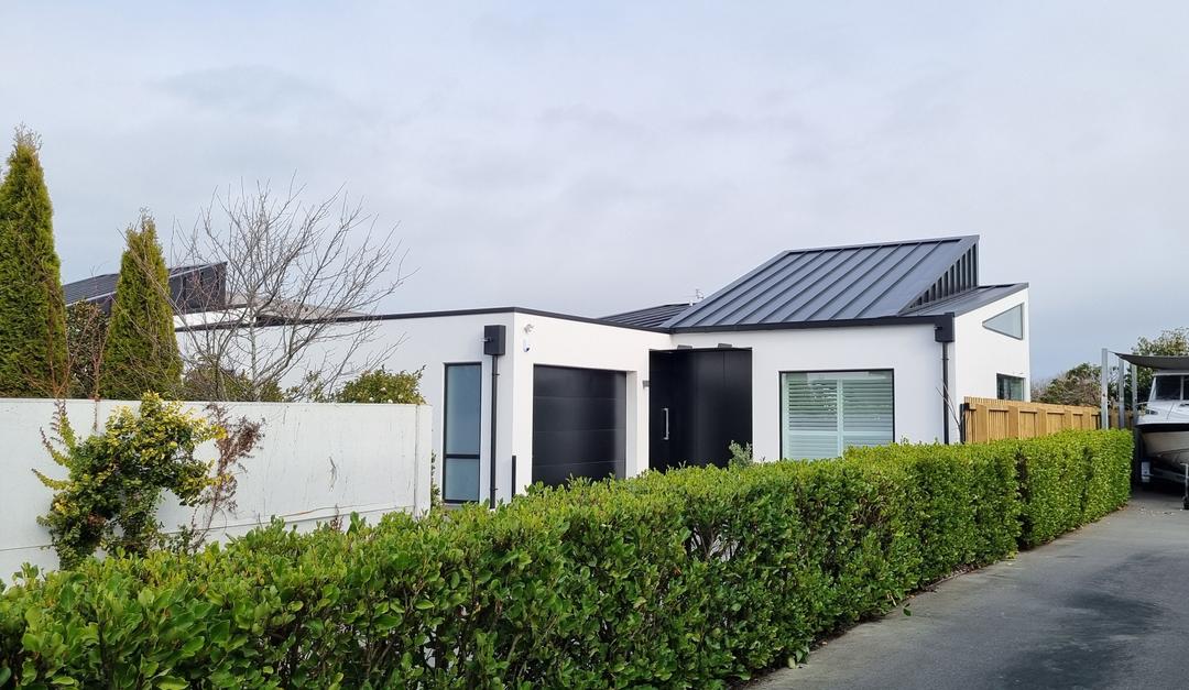 MERIVALE TOWNHOUSES - CHRISTCHURCH