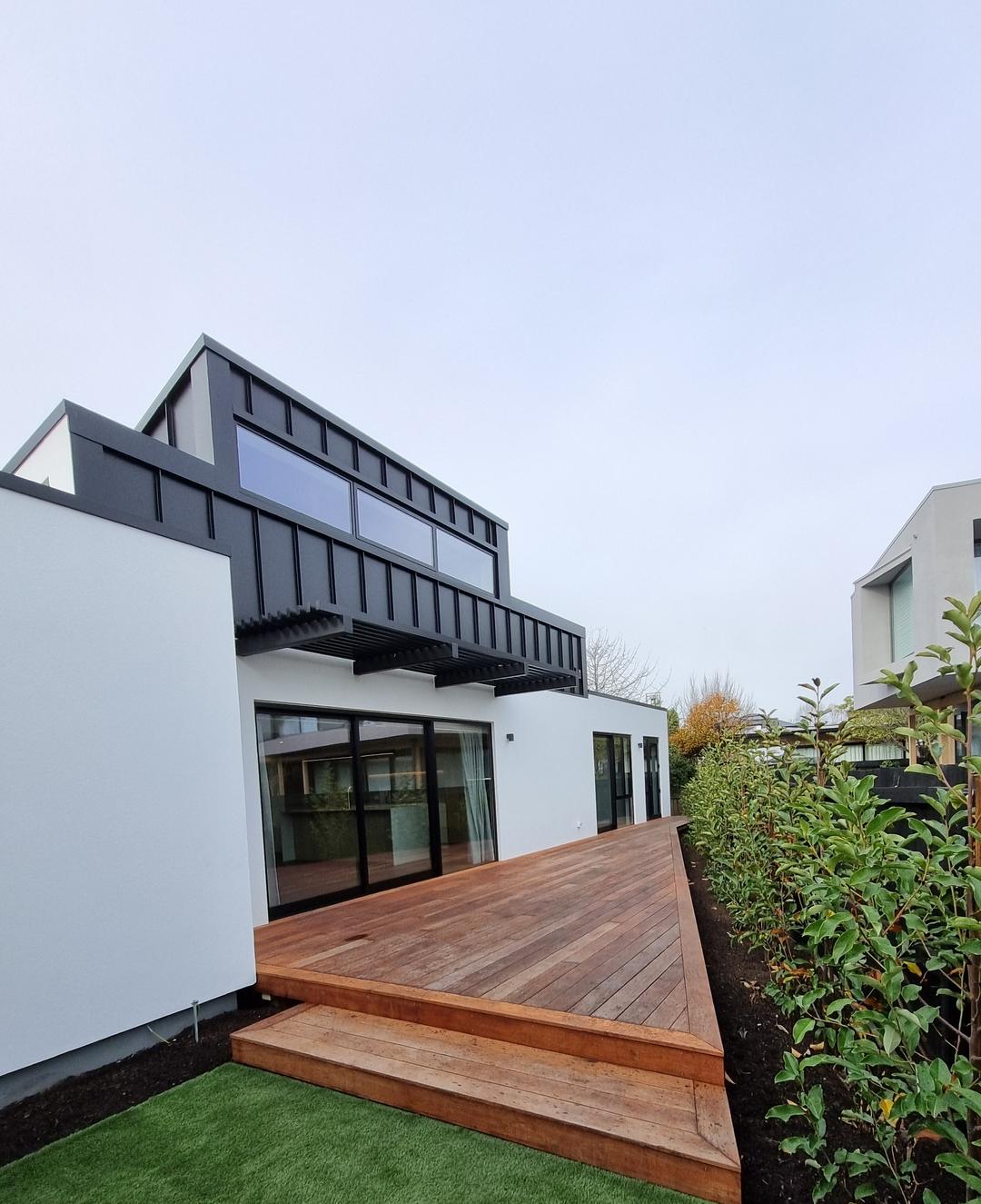 MERIVALE TOWNHOUSES - CHRISTCHURCH