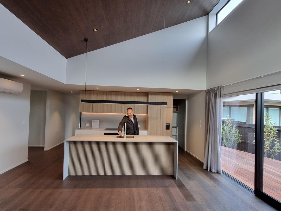 MERIVALE TOWNHOUSES - CHRISTCHURCH